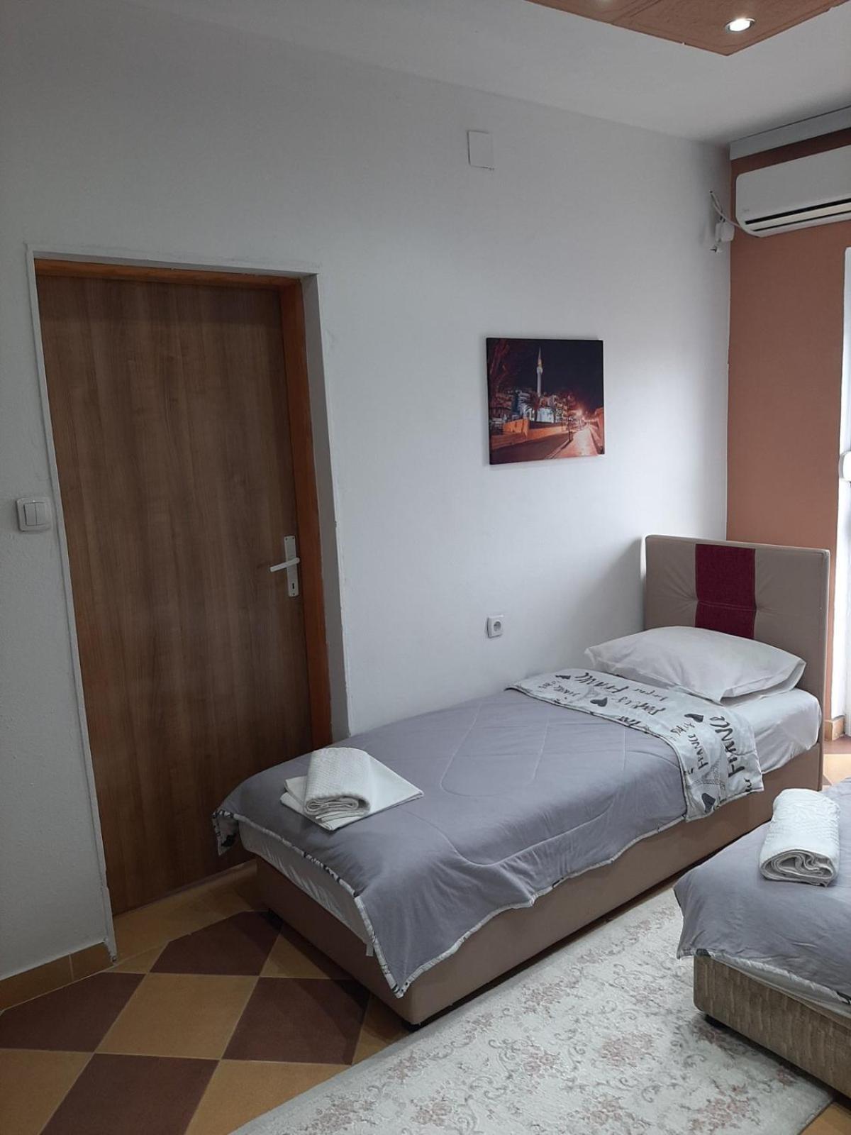 Becic Apartments ウルツィニ エクステリア 写真