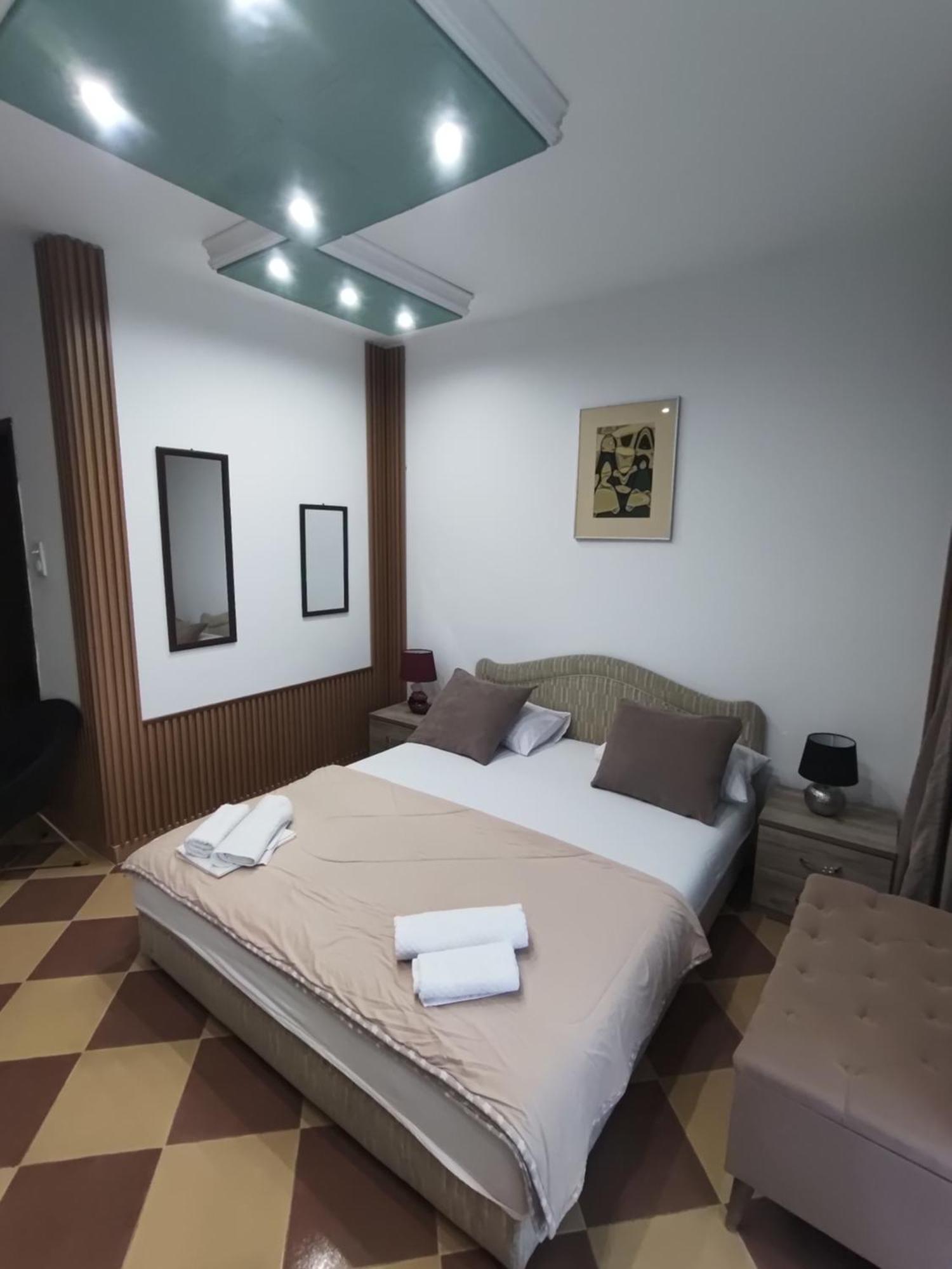 Becic Apartments ウルツィニ エクステリア 写真